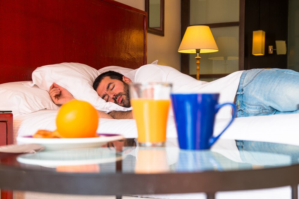 Alt Text: Most late night partygoers prefer to sleep late in the morning. 